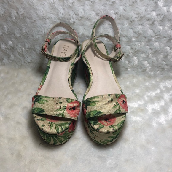 RAYE Revolve palm floral platform wedges - Picture 3 of 8